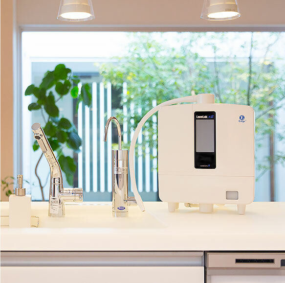 Enagic Leveluk K8 Kangen Water Ionizer Machine 8 Plates Filtration Stages NEW